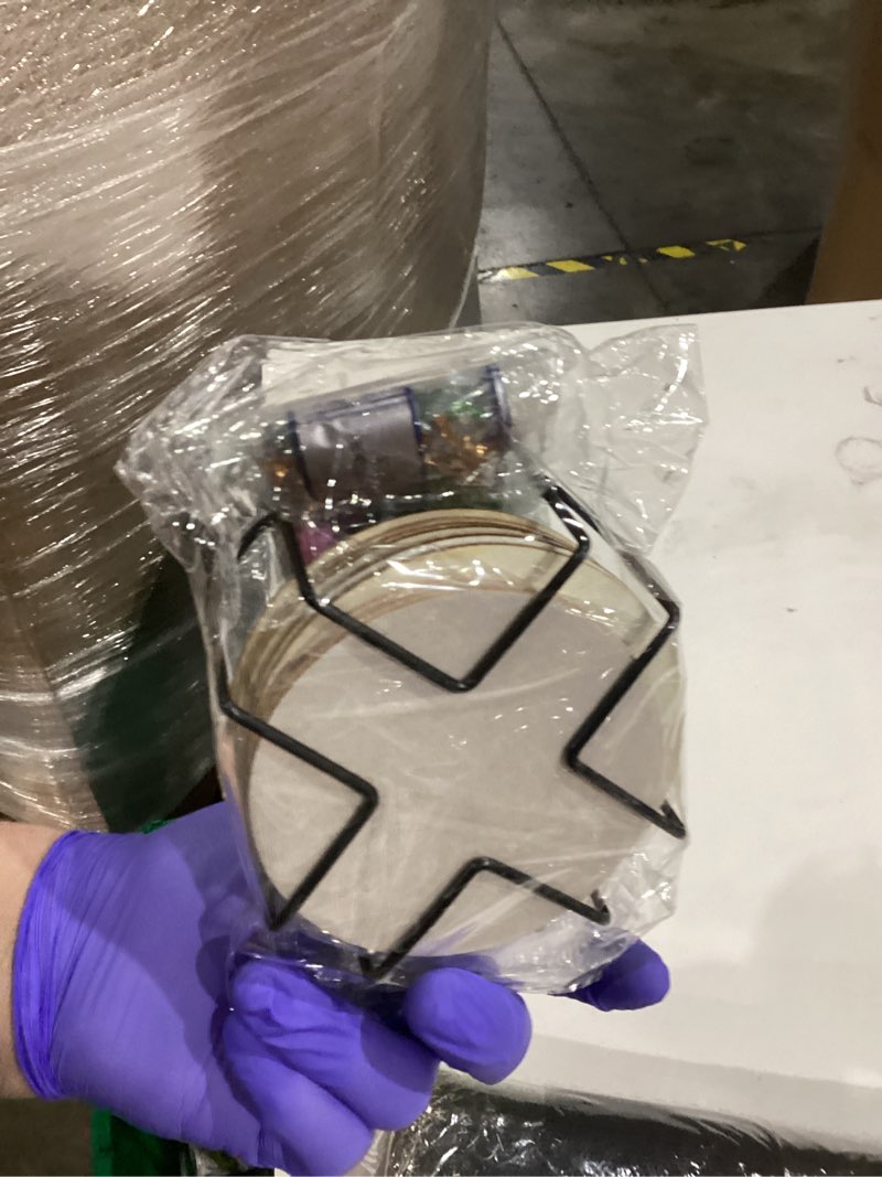 Condition photo showing New/Like New for 8 Pcs Diamond Art Coasters for Adults,5D DIY Diamond Painting Coasters Kit with Holder,Easy Christmas Diamond Painting for Beginners,Holiday Decor. CZH73-1