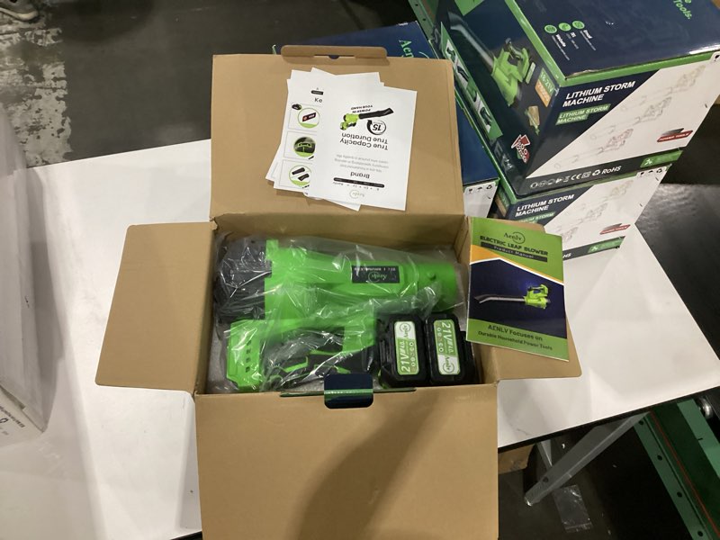 https://lotting-media.assets.bidfta.com/lotting_e0d7d01e-eb29-405a-86c7-fb666d817140