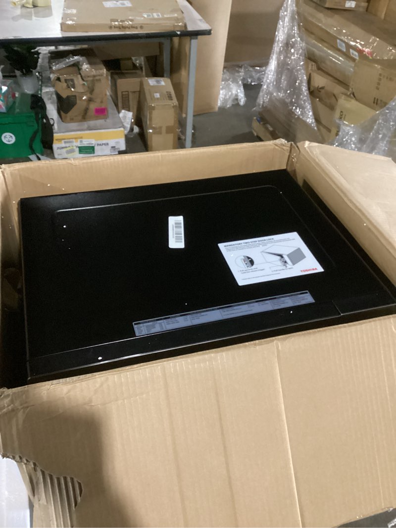 Condition photo showing Good Condition for toshiba ml-em45pit(ss) countertop microwave oven with inverter technology, kitchen essentials, smart sensor, auto defrost, 1.6 cu.ft, 13.6" removable turntable, 33lb.&1250w, stainless steel inverter-1.6 cu. ft.