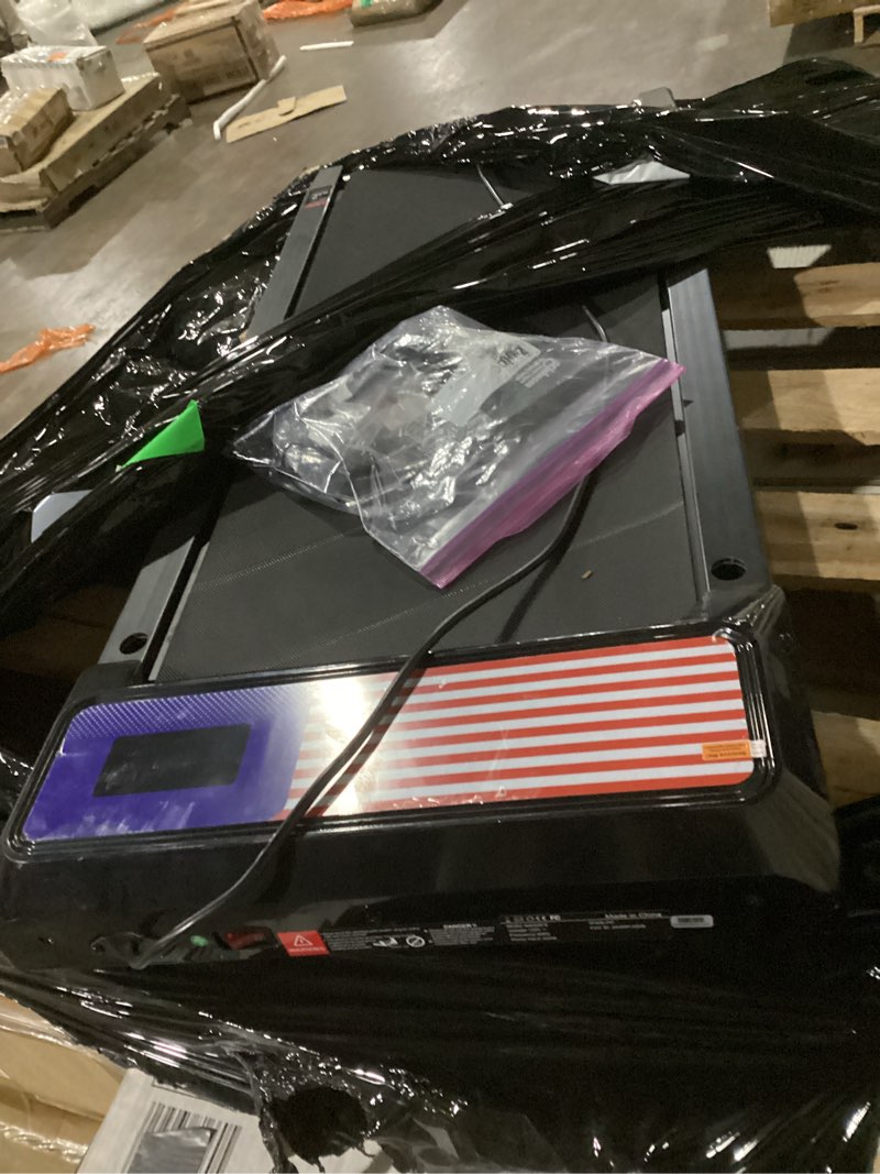 Condition photo showing As Is for new model american flag patterns blue-black