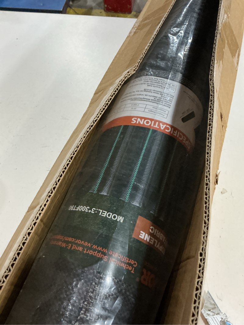 Condition photo showing New/Like New for vevor weed barrier landscape fabric, 3x300 ft heavy duty garden weed fabric, 3.2oz woven weed control fabric, weed blocker mat, easy setup, durable pp gardening fabric for driveway ground cover, black 3ft*300ft-3.2oz