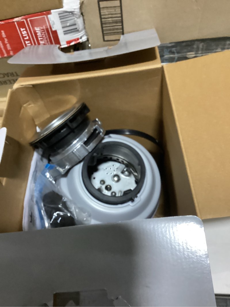 Condition photo showing Good Condition for waste king legend series 3/4 hp ez-mount sound insulated garbage disposer