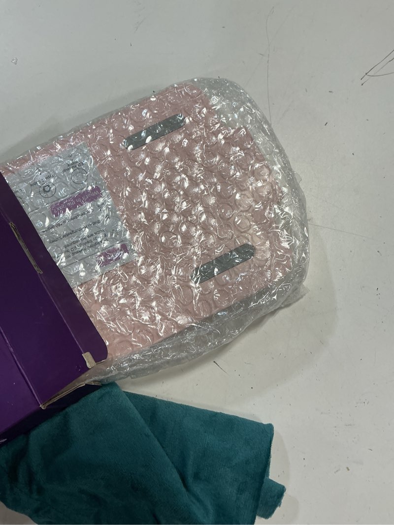 Condition photo showing New/Like New for mocado travel makeup mirror with light - 7x5 inches tripple folding travel mirror with light, 3 colors lighted makeup mirror, portable makeup mirror, freely adjust height and angle(pink) pink 7.5"l x 5"w