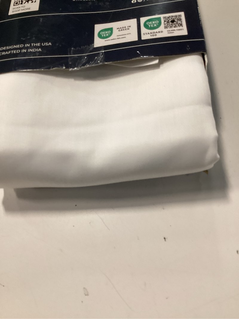 Condition photo showing Good Condition for thread spread 100% egyptian cotton king size pillow cases set of 2 - luxury 1500 series pillow cases king size (white), soft cooling envelope closure hotel quality egyptian cotton pillowcases king pillowcases white