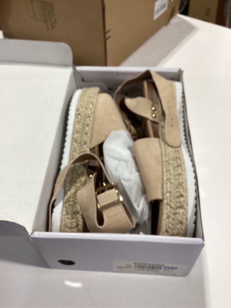 Condition photo showing Good Condition for dream pairs women's platform espadrilles casual ankle strap wedge sandals comfortable dressy summer shoes 7 nude-suede