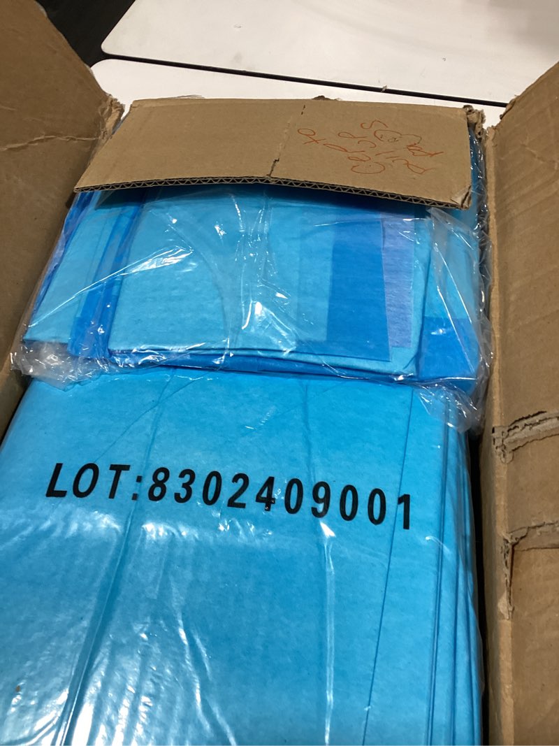 Condition photo showing Good Condition for medline disposable chucks pads, 23 x 36 inches (pack of 150), ultra-light absorbency pee pads for surface protection, disposable diaper changing pads for baby, puppy pads for dog potty training 23" x 36" (150 count)