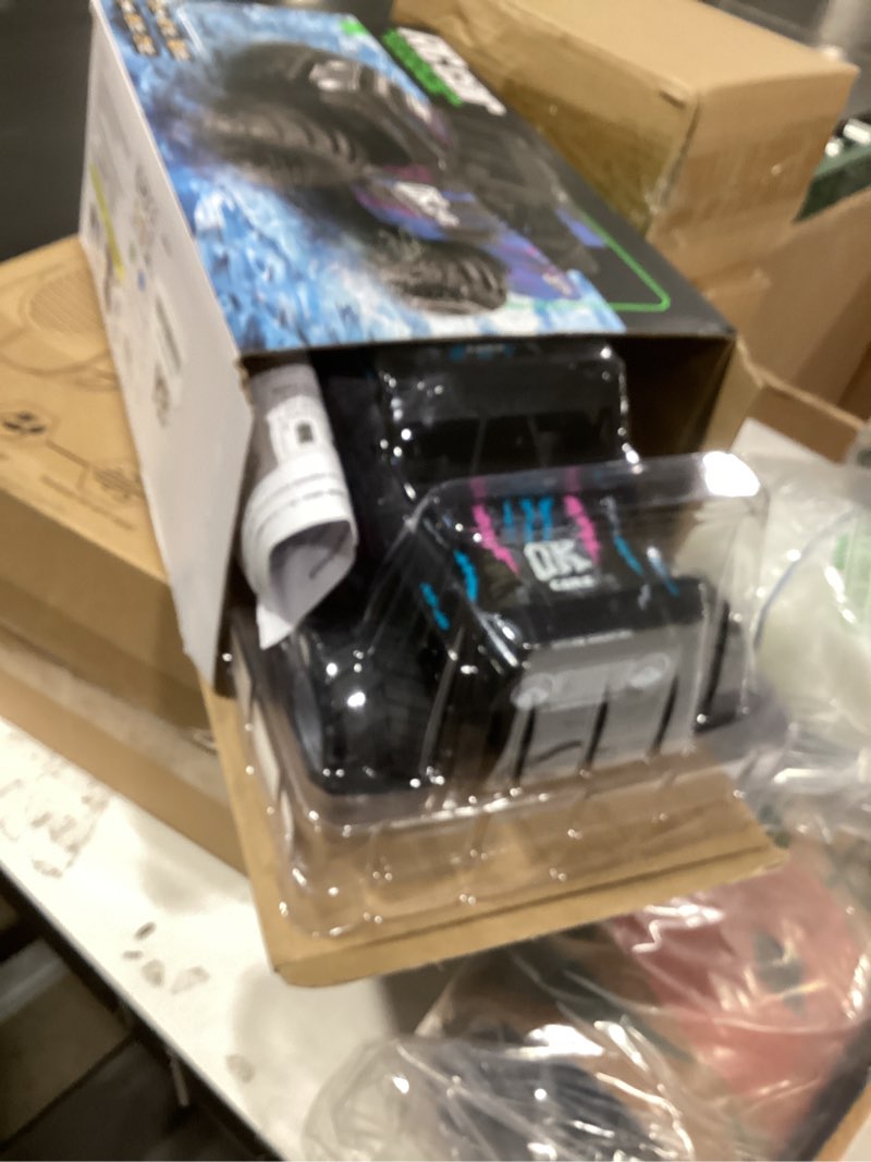 Condition photo showing New/Like New for q191 1:16 amphibious remote control car - waterproof all terrain rc monster truck for kids, 50+ min play with 2 batteries, 2.4ghz 4wd off-road toy for boys girls 6-12+ (gift idea)-blue q191 blue