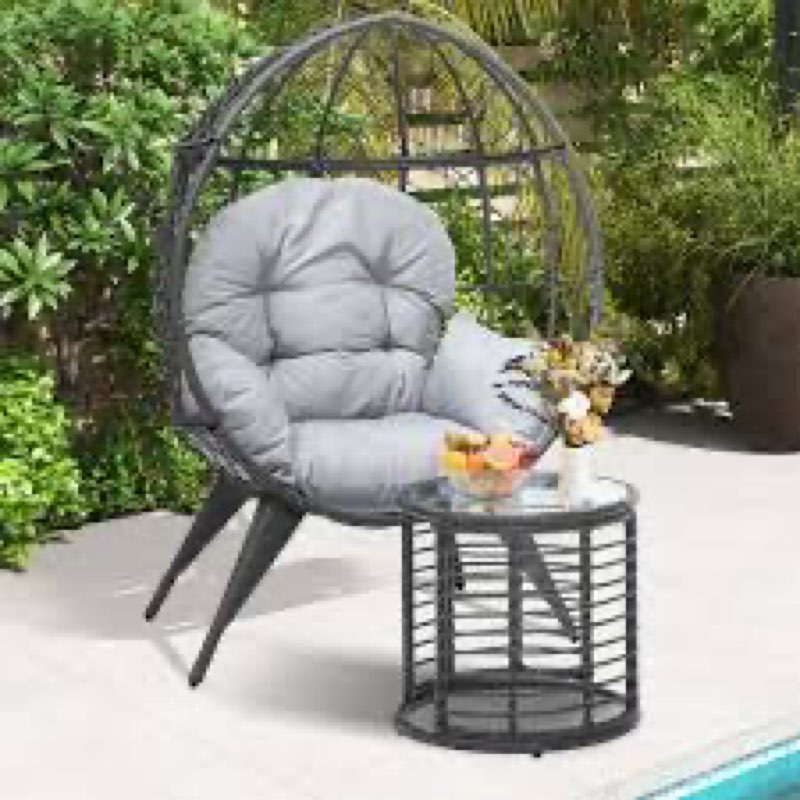 Egg Chair with End Table