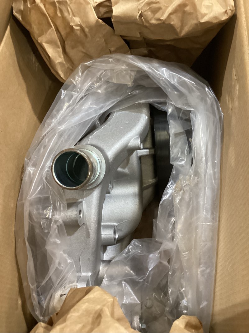 Condition photo showing Good Condition for engine water pump
