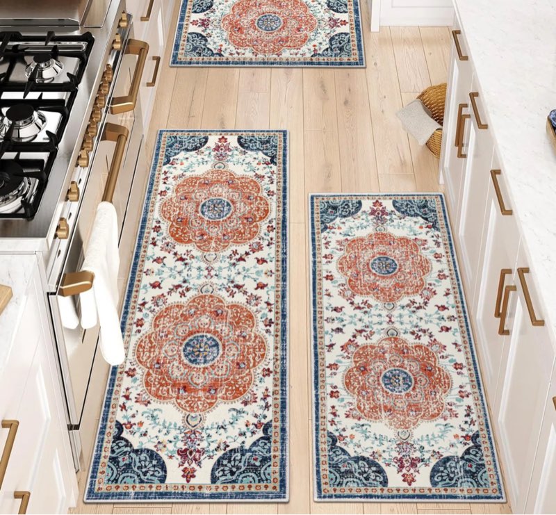 Machine Washable Non-Slip Kitchen Mat Color: Orange/Navy