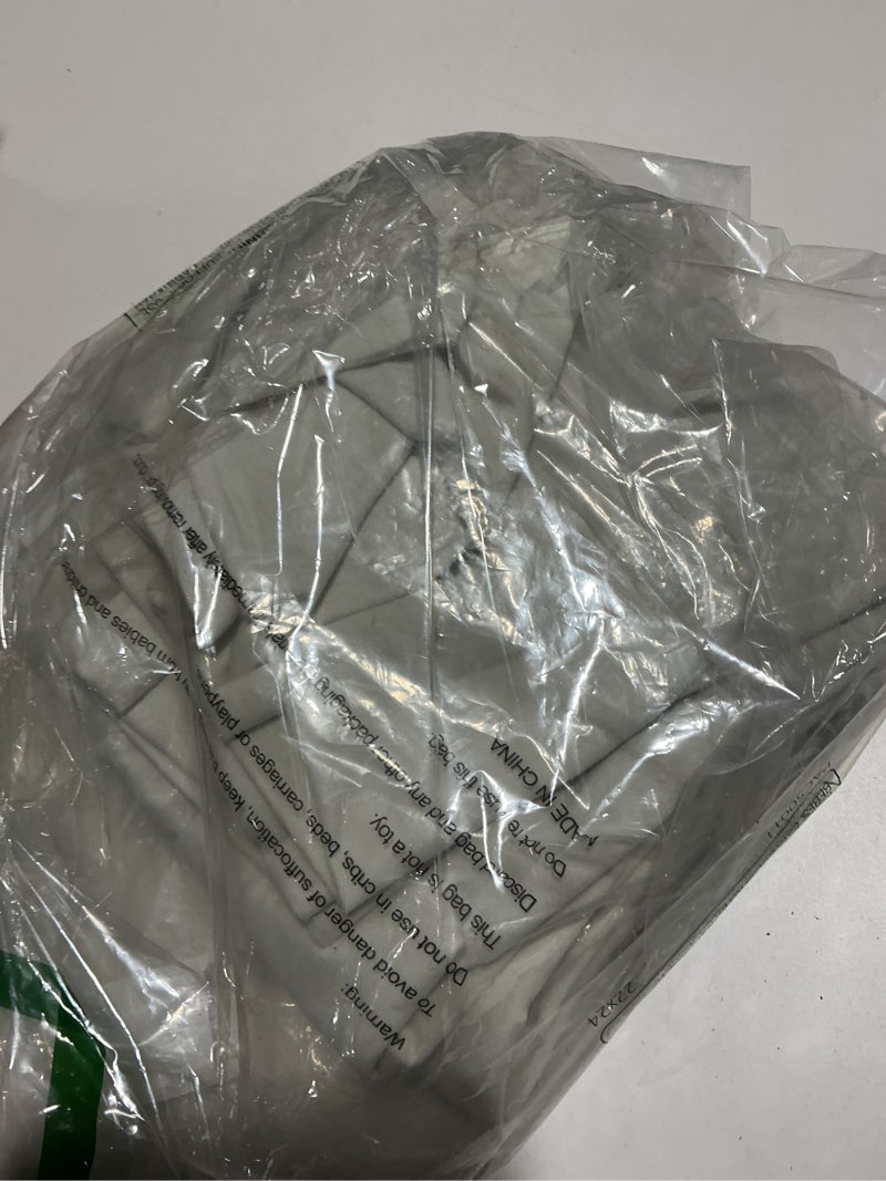 Condition photo showing Good Condition for HPD Half Price Drapes Velvet Blackout Curtains/Drapes - 84 Inches Long 1 Panel Blackout Curtain Signature Pleated for Living Room & Bedroom - 25W X 84L, Off White Porcelain White 25"W x 84"L (Pack of 1)