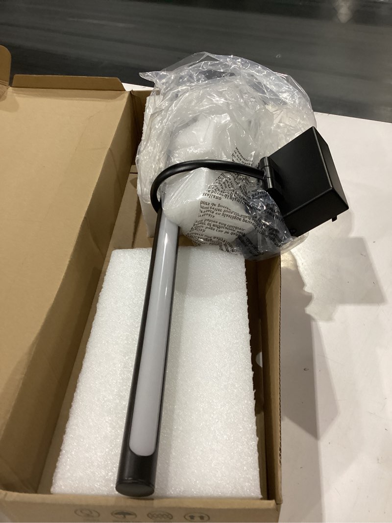 Condition photo showing Good Condition for black picture lights for wall hardwired led picture lighting dimmable gallery light art light for wall portrait artwork 23.62 inch 14w warm white hard-wired black dimmable 23.62inch