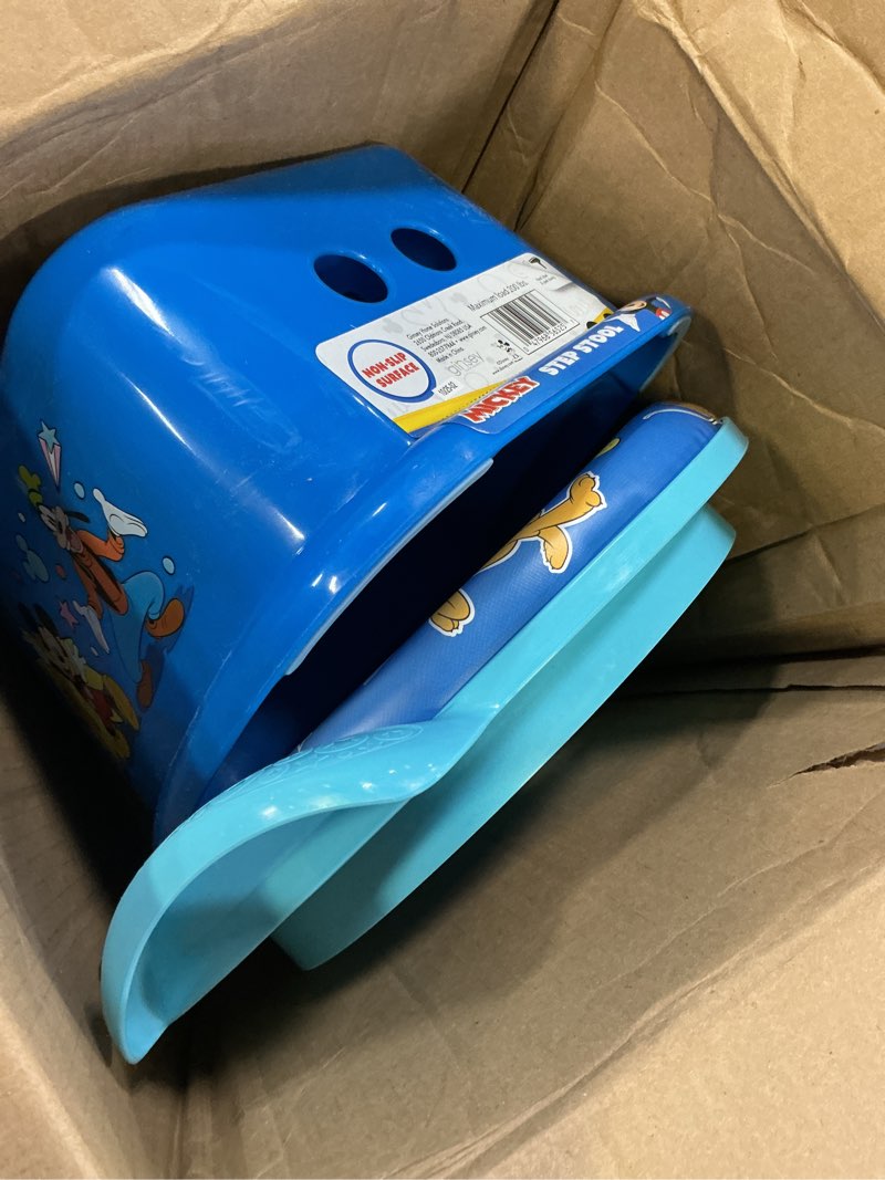 Condition photo showing Good Condition for disney mickey mouse "pals at play" 2 piece essential potty training set