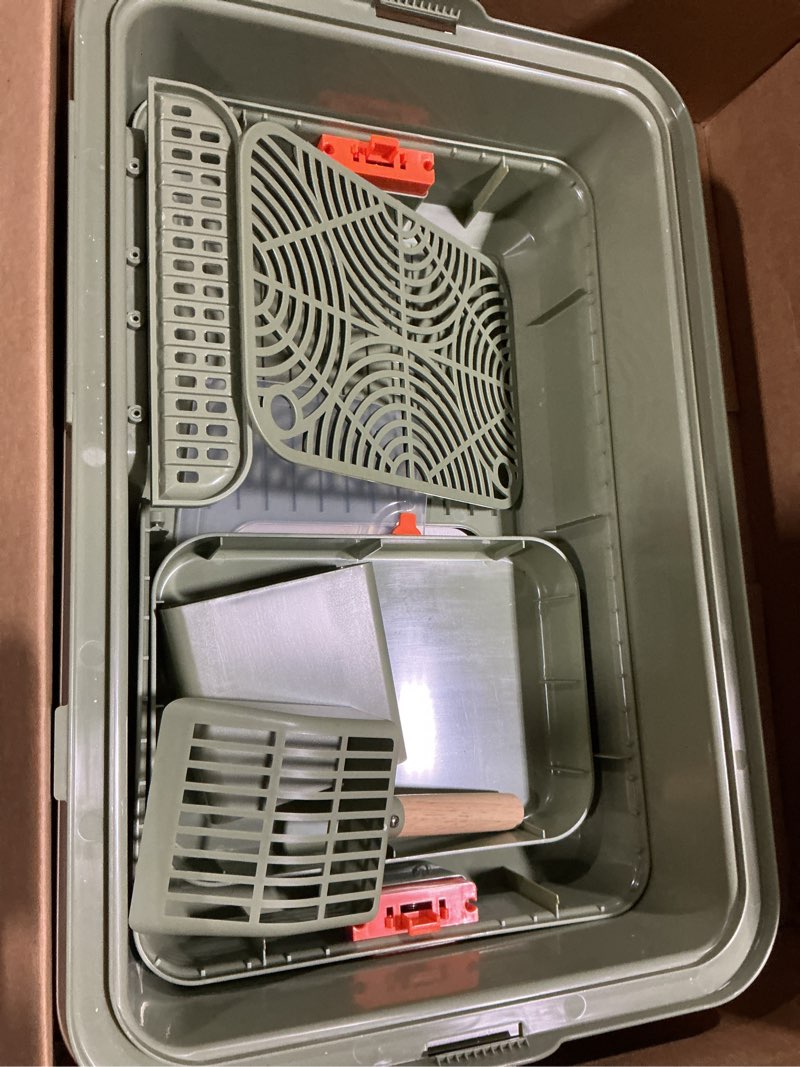 Condition photo showing Good Condition for PEDIBAT Stainless Steel Cat Litter Box with Scoop, Metal Litter Box High Sided, Cat Litter Box Enclosure, XL Extra Large High-Sided Litter Boxs (Anti-Urine Leakage, Include Scoop) (Green) E-green