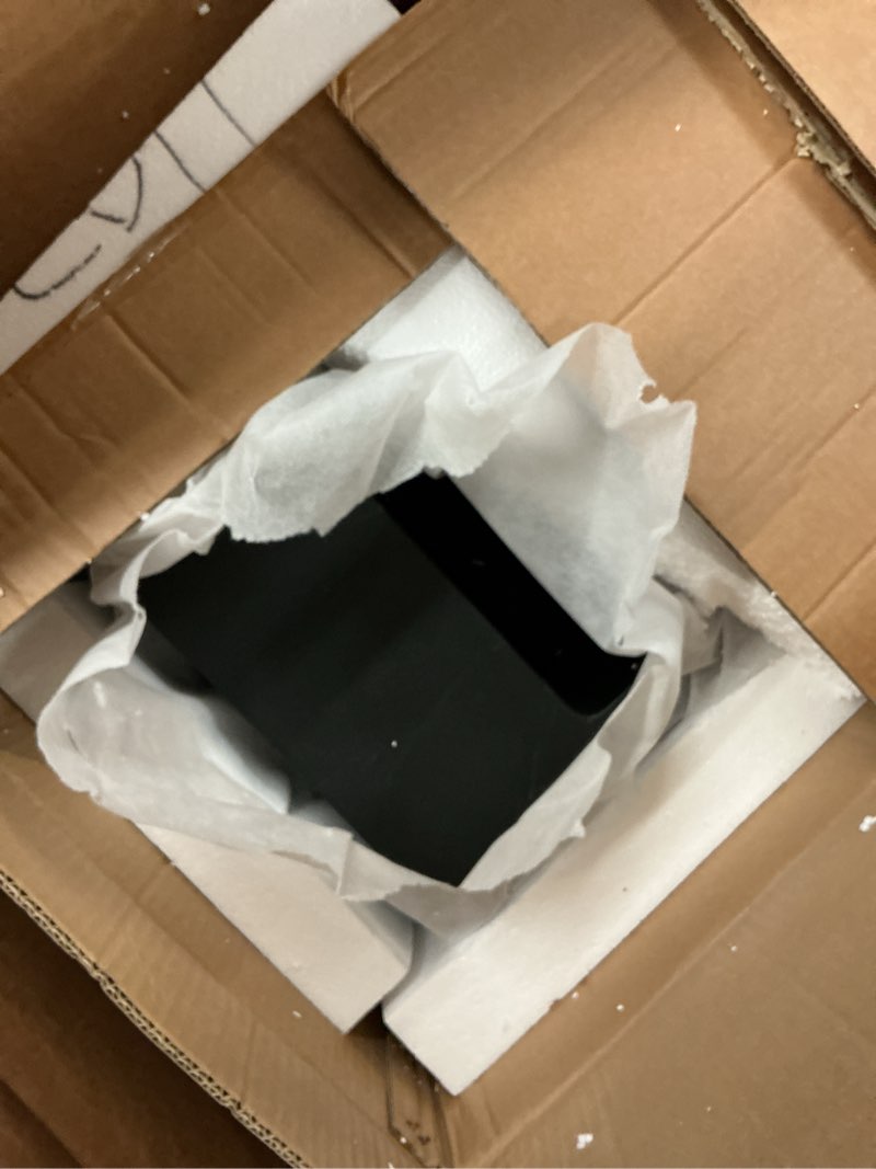 Condition photo showing Good Condition for Delice 24" Rectangle Wall-Mount Bathroom Sink in Matte Black