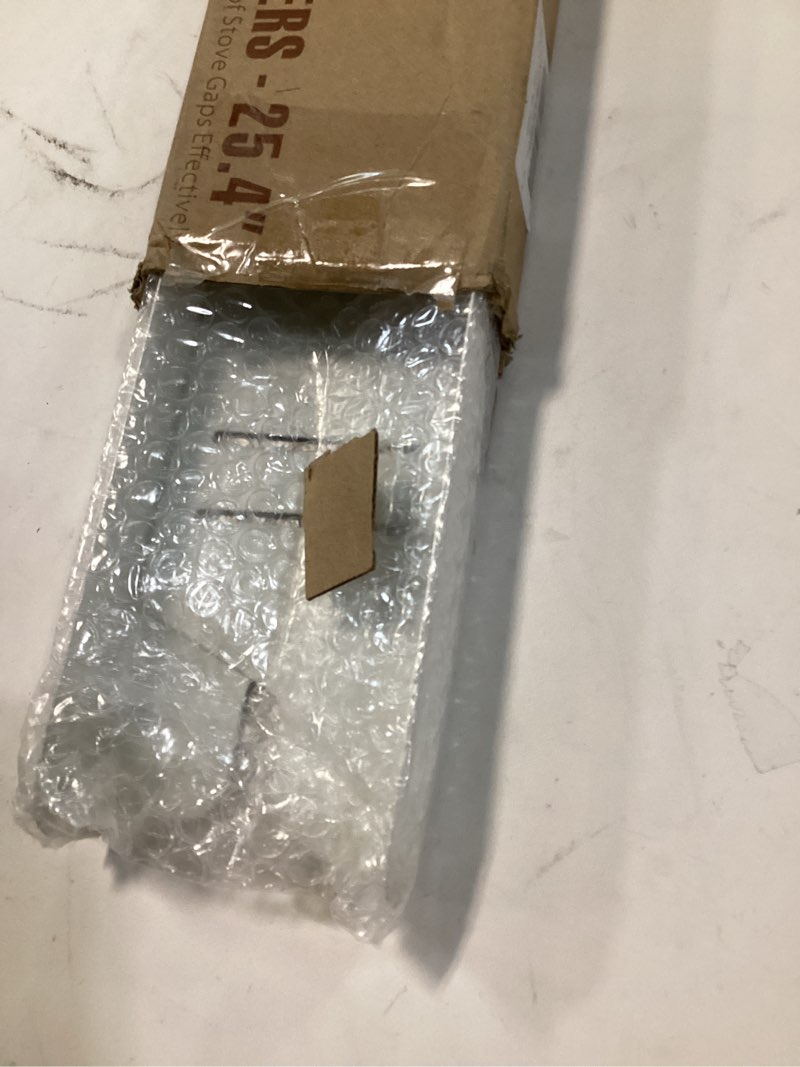 Condition photo showing Good Condition for Stainless Steel Stove Gap Covers - Oven Gap Filler Kit 25.4\" Between Stove & Counter Top - Heat Resistant Slide-in Range Trim Guard for Seamless Kitchen Accessories Easy Clean 25.4\" white 