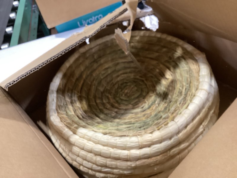 Condition photo showing Good Condition for chicken nest for chicken coop, handmade woven flat base straw - 2 pack 15.5"x15.5"x3.5" premium laying hen nesting pads (2 nest)