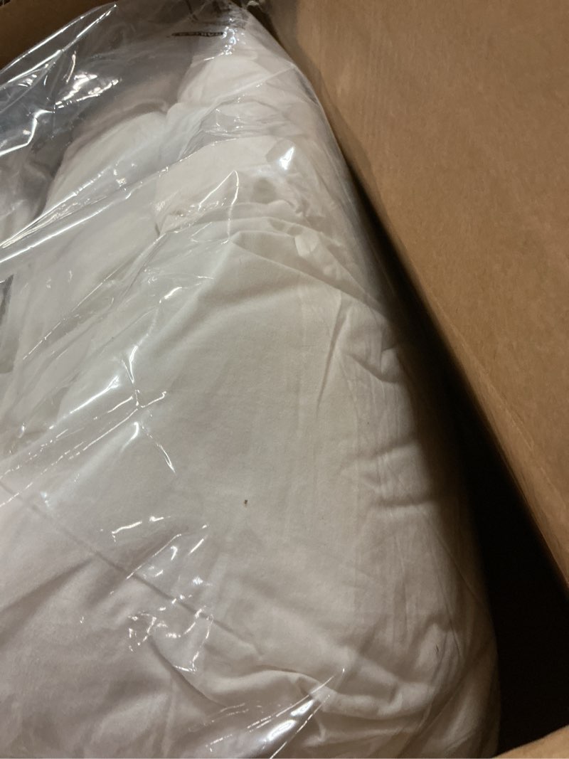 Condition photo showing Good Condition for DROVAN Goose Feather Down Fiber Comforter Queen Size - 100% Cotton Duvet Insert with 8 Corner Loops - Luxurious All-Season Hotel Collection, 90x90 Inch White Queen