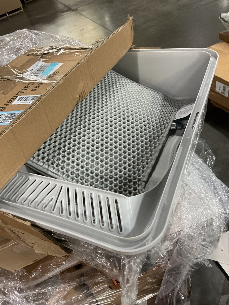 Condition photo showing New/Like New for Stainless Steel Litter Box | XL Enclosed Cat Litter Boxes with Lid for Big Cats | High Sided, Anti-Urine Leakage | Non-Stick Bottom & Includes Litter Mat & Metal Scoop