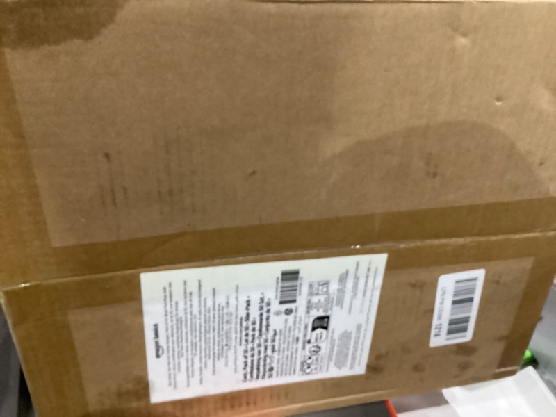 Condition photo showing New/Like New for Amazon Basics Slim Velvet, Non-Slip Suit Clothes Hangers, Pack of 50, Blush Pink/Rose Gold