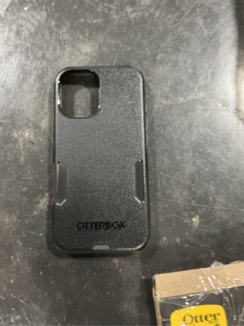 Condition photo showing Good Condition for otterbox iphone 16 commuter series case - black iphone 16 black