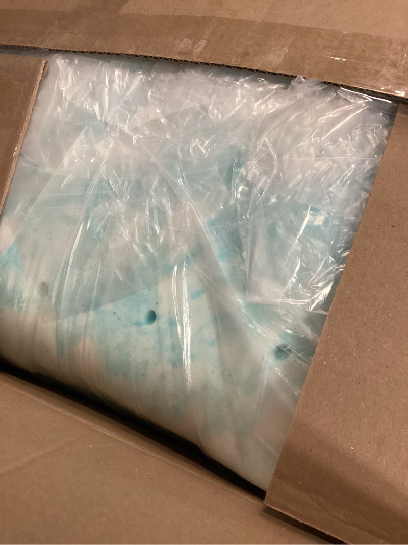 Condition photo showing New/Like New for olixis 3 inch king size gel infused memory foam mattress topper, a soft breathable cooling bed pad, a comfortable bed mattress overlay for bedroom, rv, camper and sleeper sofa, certipur-us certified 3 inch blue king