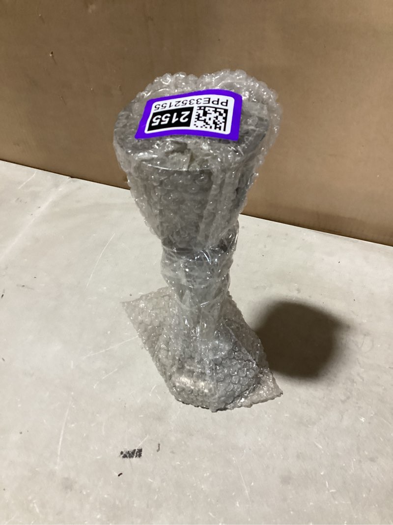 https://lotting-media.assets.bidfta.com/lotting_e17ea308-ae7a-4cf4-bba8-ccac60e60c49