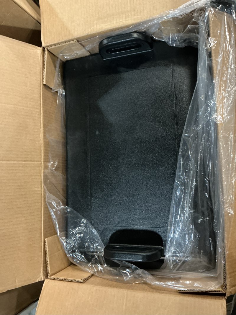 Condition photo showing Good Condition for carlisle cateraide™ black front-loading insulated food pan carrier - 5 full-size pan max capacity