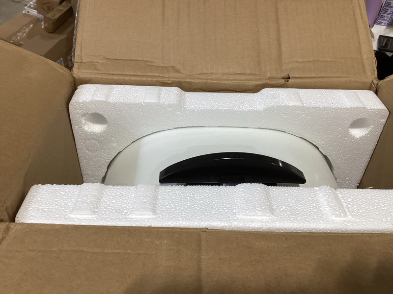 Condition photo showing New/Like New for 26 quart electric roaster oven with visible & self-basting lid, large turkey defrost warm function, adjustable temperature, removable pan rack, stainless steel, white 26qt white