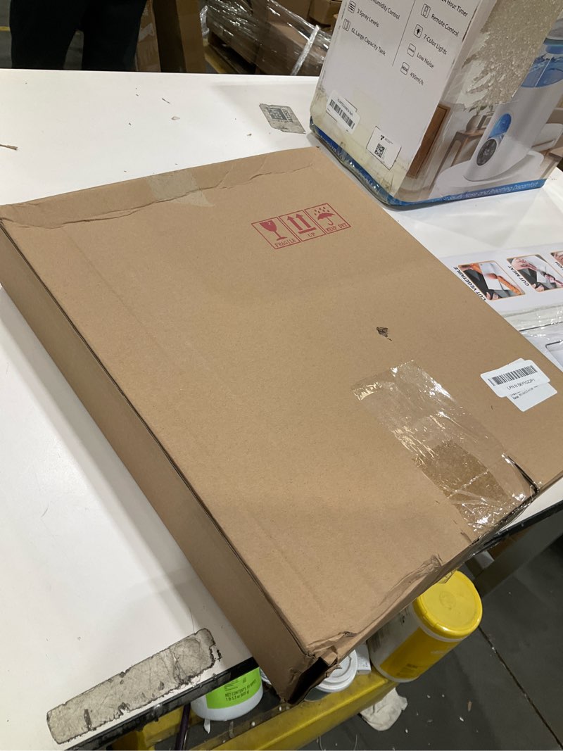 Condition photo showing Good Condition for Kids art frame