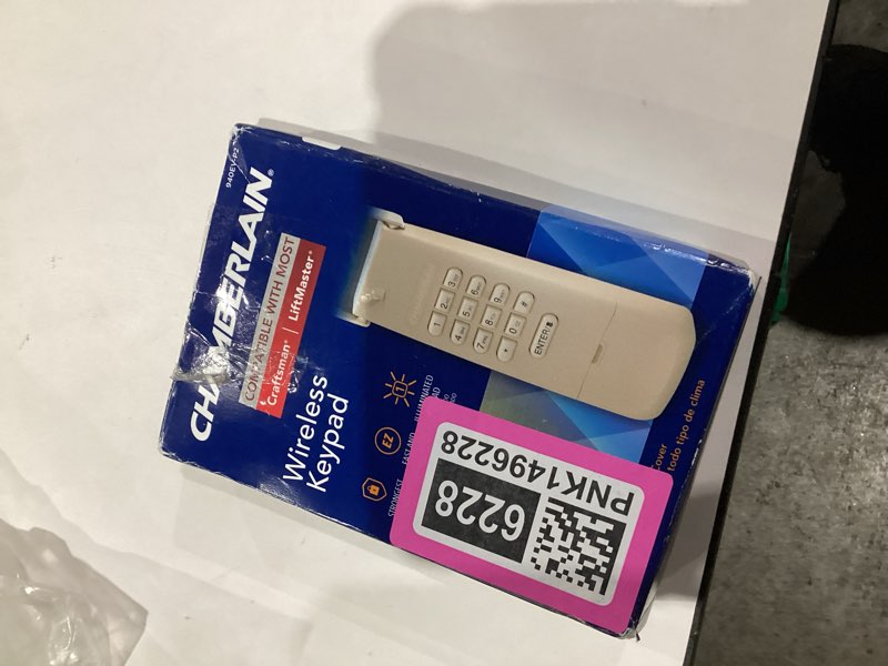Condition photo showing New/Like New for Chamberlain 940EV-P2 Keyless Garage Door Access System - Quantity 1 Standard Keyless Entry Keypad