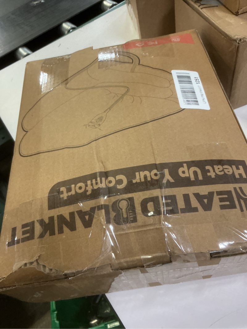 Condition photo showing New/Like New for Electric Heated Blanket Twin Size 62"x84", Dual-Sided Soft Flannel & Sherpa, LCD Display 10 Heat Set