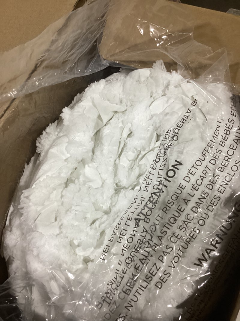 Condition photo showing Good Condition for Bedsure Tufted Boho Comforter Set California King Size - Linen Boho Bed Set, GentleSoft™ 3 Pieces Farmhouse Shabby Chic Embroidery Bedding, Gifts for Woman, Soft Jacquard Comforter for All Seasons California King 08 - Linen - Elegant