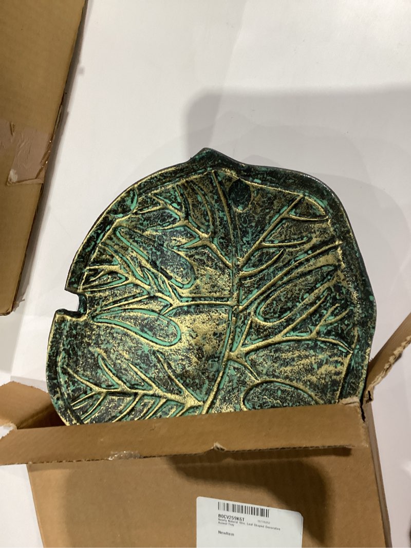 Condition photo showing Good Condition for Nearly Natural 10in. Leaf Shaped Decorative Accent Tray