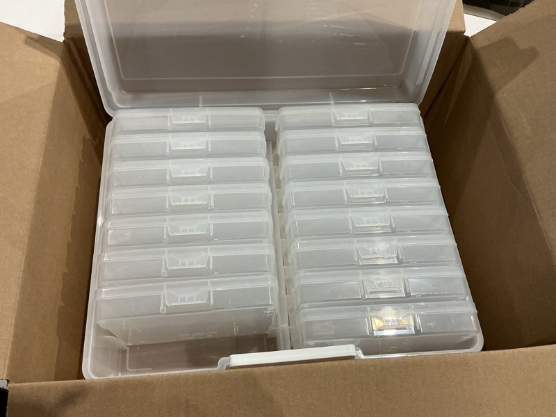 Condition photo showing As Is for lifewit 4x6 photo storage box, 16 pcs inner photo case with lids, clear photo organizers with 1 sheet label sticker, plastic craft storage box for seeds sticker cards pictures office supplies