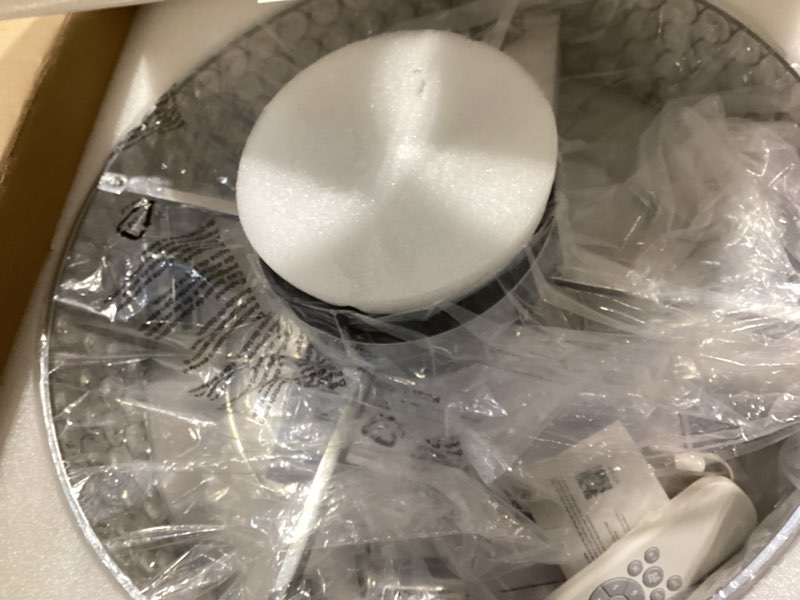 Condition photo showing New/Like New for txcsly 42 inch retractable ceiling fan, chandelier ceiling fan with light dc motor, 3 color tempearture, 6 wind speed for bedroom, living room and dining room, silver