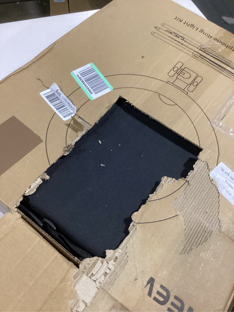 Condition photo showing Good Condition for 18 inch ring light kit,55w,no wall mount triangle boom arm (18)