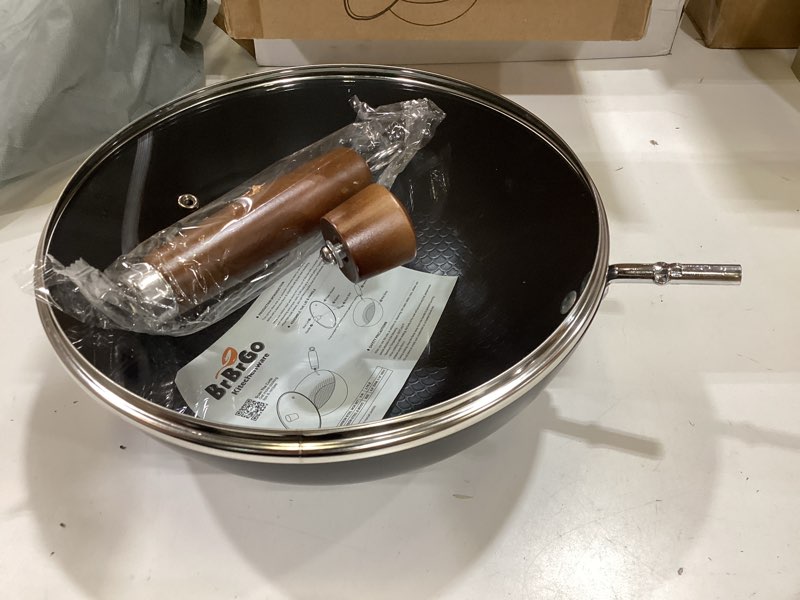 Condition photo showing Good Condition for carbon steel wok pan, 9.5" authentic chinese stir-fry pans set with glass lid, 1.65lb lightweight flat bottom small wok for 1-2 servings 9.5" 2 pcs set