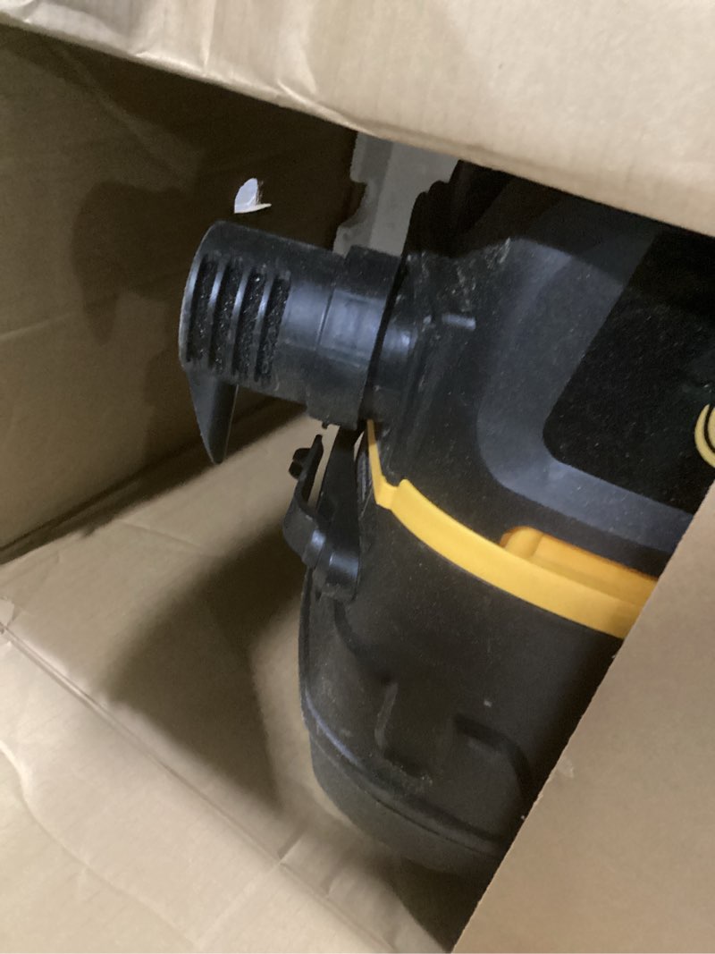 Condition photo showing Good Condition for vacmaster professional beast series vfb511h 0201 5-gallon 5.5 peak hp wet/dry vac, black 5 gallons