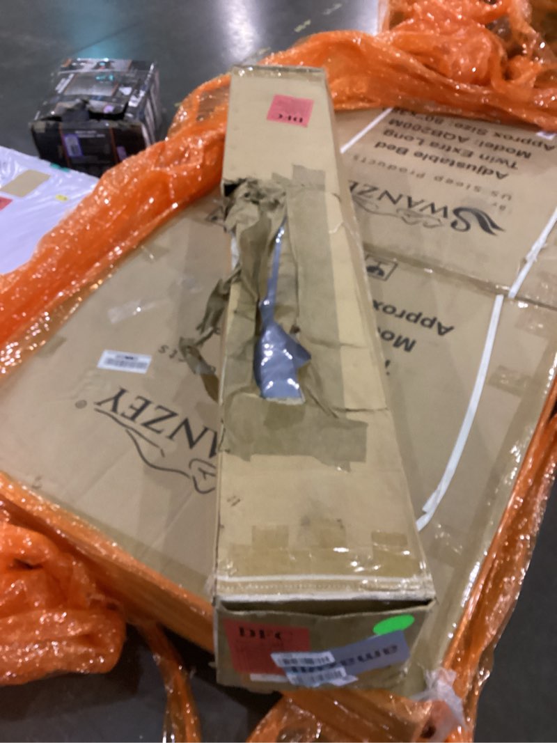 Condition photo showing New/Like New for 12 Inch Queen Size Mattress, Medium Plush Hybrid with Memory Foam & Individually Wrapped Coils, CertiPUR-US Certified, Fiberglass-Free Design (12 inch, Queen) Queen 12 inch