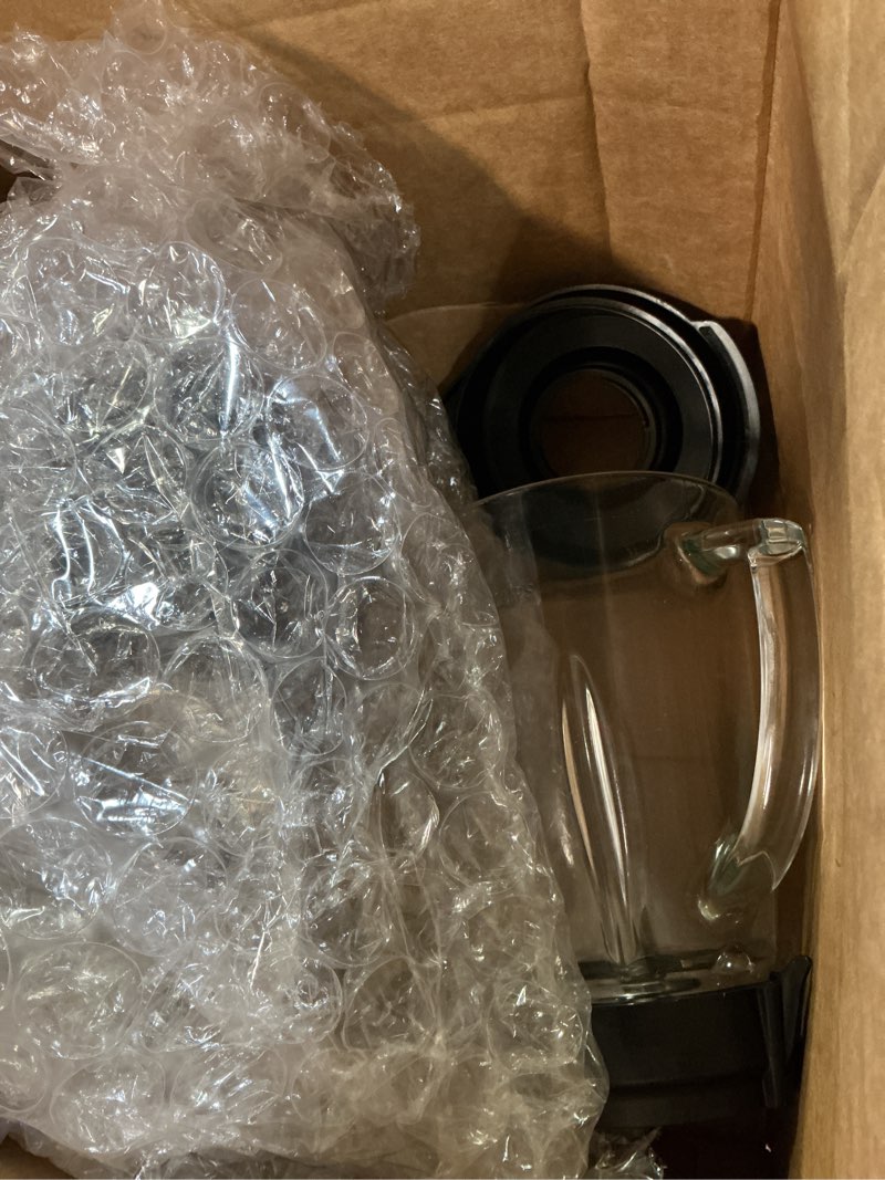 Condition photo showing Good Condition for oster pro 1200 smoothie blender with glass jar & 24oz to-go cup, countertop kitchen blender with 7 speeds, 1200w power, brushed nickel