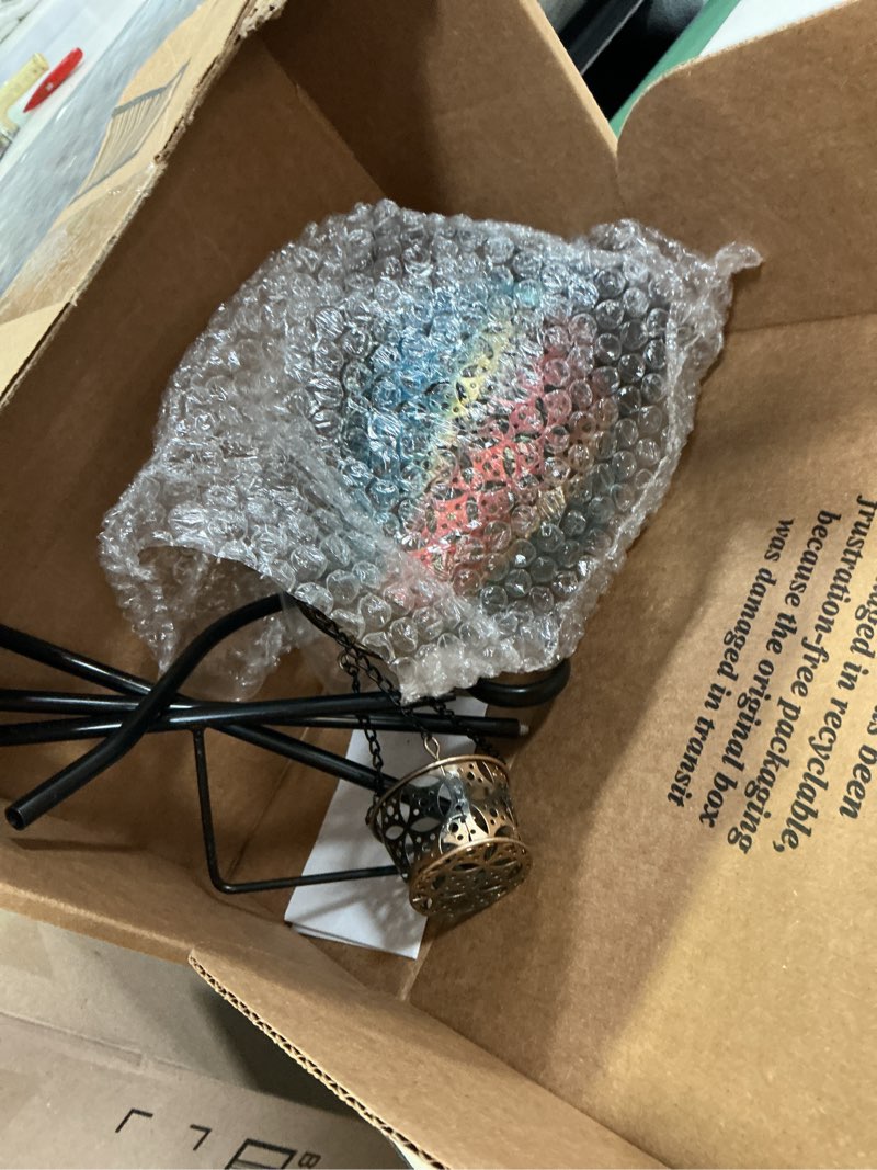 Condition photo showing Good Condition for solar pathway lights outdoor waterproof hanging solar lights,hot air balloon solar lanterns decorative , solar hanging tree lights garden for patio garden yard porch walkway