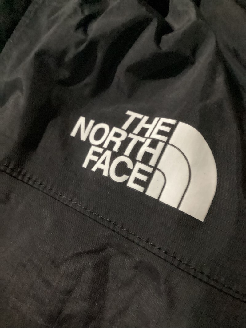 The North Face Men's Junction Insulated Hoodie - Water Resistant Jacket, Heatseeker Insulation, 3-Pi