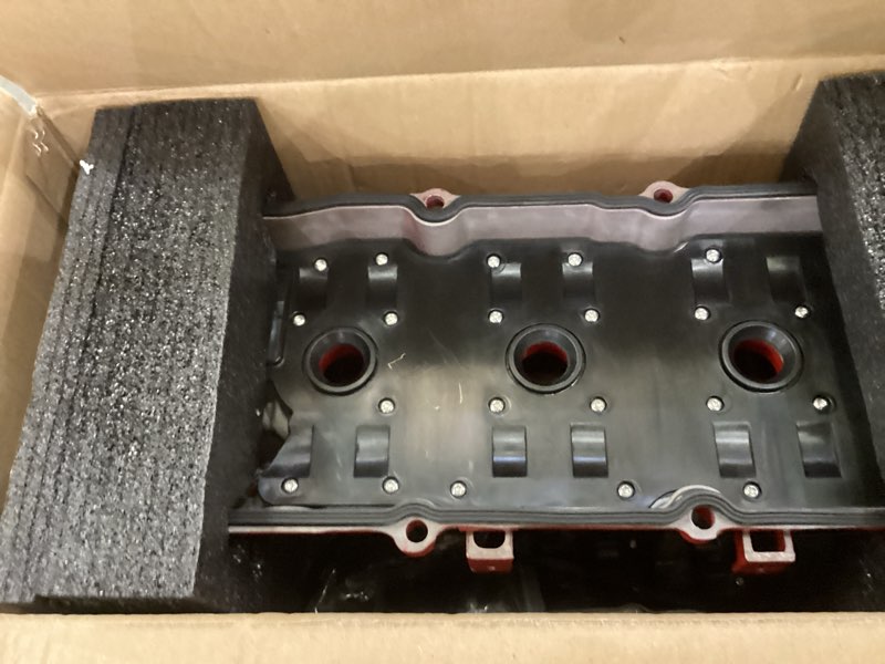 Condition photo showing New/Like New for MITZONE Upgrade Aluminum Valve Cover Left and Right Compatible with 2003-2008 Nissan 350Z Infiniti FX35 G35 M35 VQ35DE 3.5L Part # 13264AM600 13264AM610 Upgrades(red-aluminum)