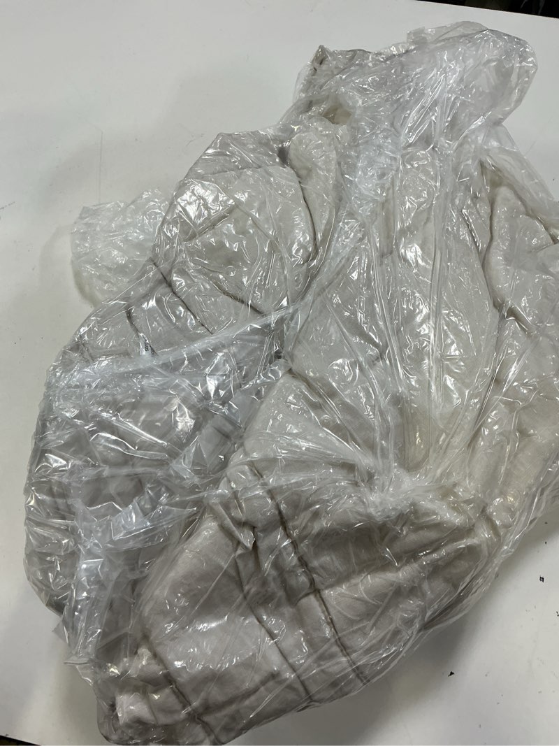 Condition photo showing Good Condition for european linen toddler dream quilt, one size, sand