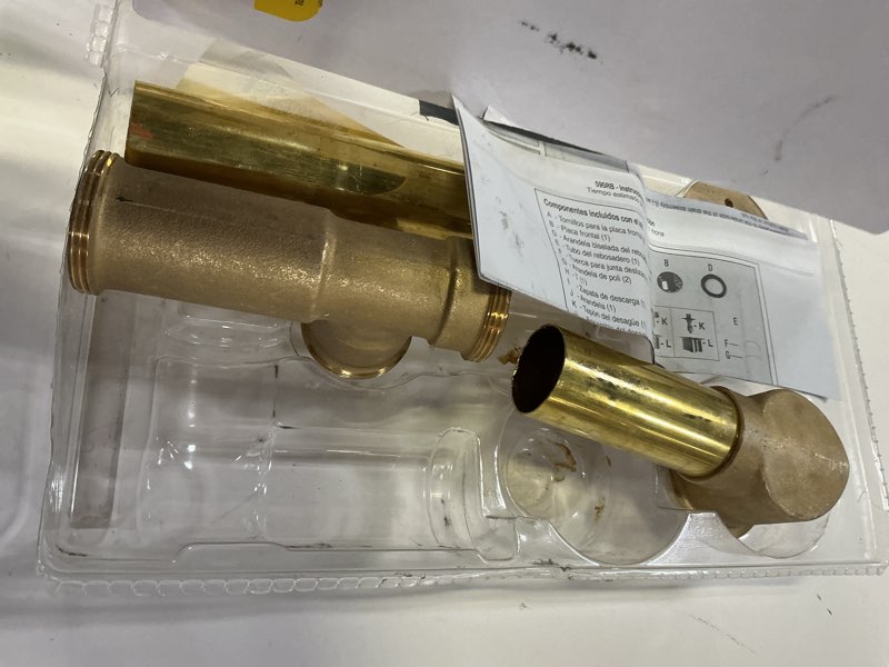 Condition photo showing As Is for Keeney 1-1/2-in Polished Chrome Polished Chrome Roller ball Drain with Brass Pipe Included
