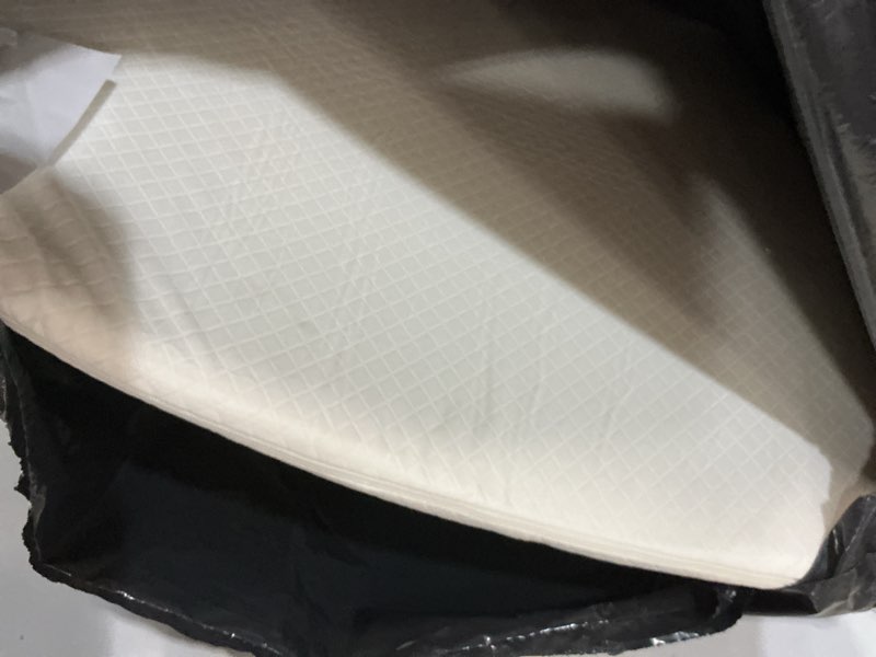 Condition photo showing Good Condition for vekkia 34" extra-long wedge pillow, back & arm support, bed wedge pillow for sleeping after surgery, acid reflux, snoring relief, removable washable cover & double side pockets, 7.5" height, gray white/gray longer wedge pillow(34"x22"x7.5")