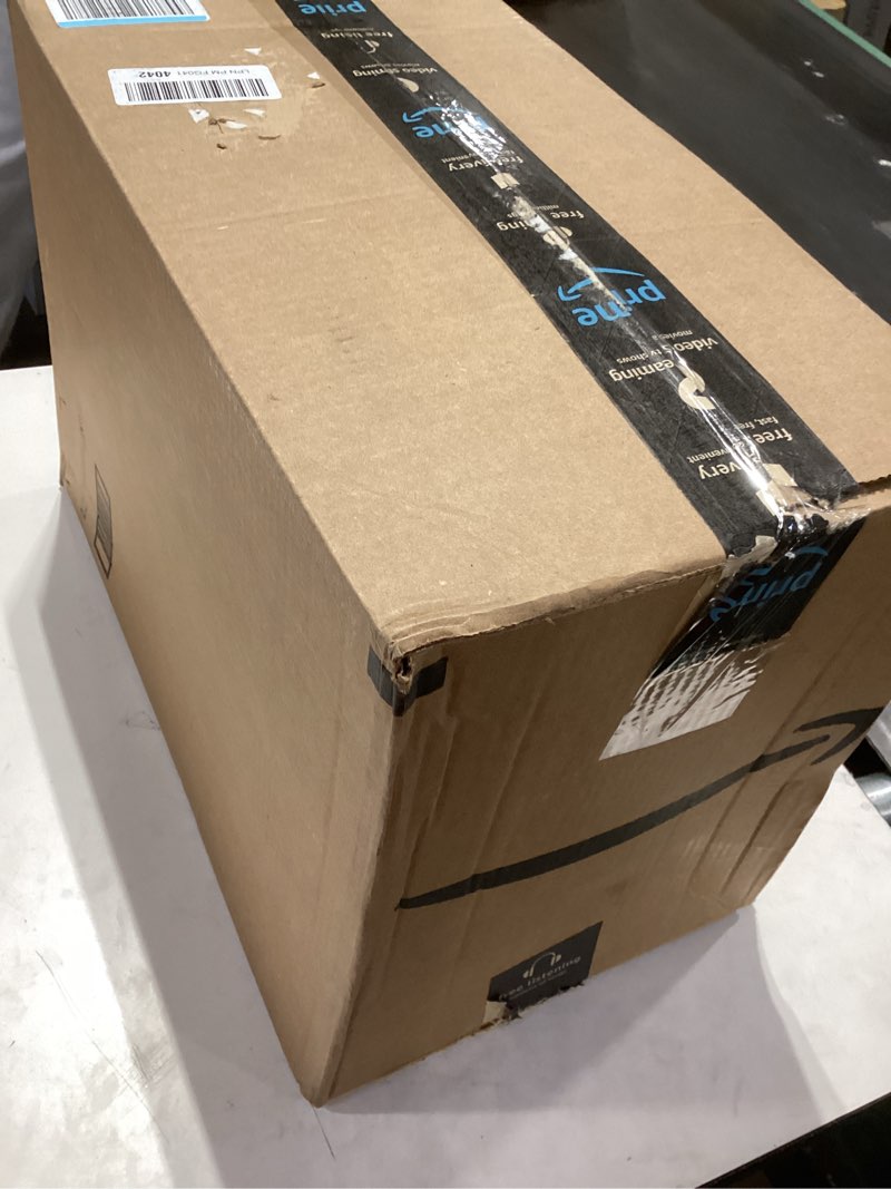 Condition photo showing Good Condition for HONGBAKE Extra Large Turkey Roasting Pan with Rack (U-Shaped), 18.7×13.6 Inch Nonstick Roaster Pan for 25 lb Turkey & Chicken, Deep Turkey Tray for Oven, Wider Handles, 0.8 mm Heavy Duty Steel, Gray