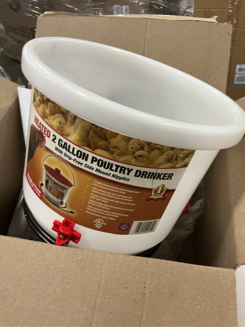 Condition photo showing As Is for Farm Innovators Heated Chicken Waterer, Poultry Drinker Bucket, 2 Gallon (missing lid)