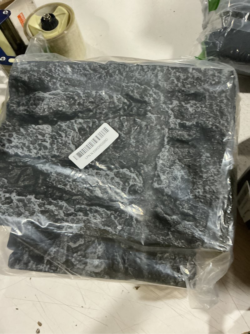 Condition photo showing Good Condition for 4pcs rock terrarium background,3d reptile tank background board,amphibian stereo backdrop wall,lizard snake gecko spider chameleon turtle fish pet silo background decorative panel grey
